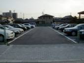 小西駐車場